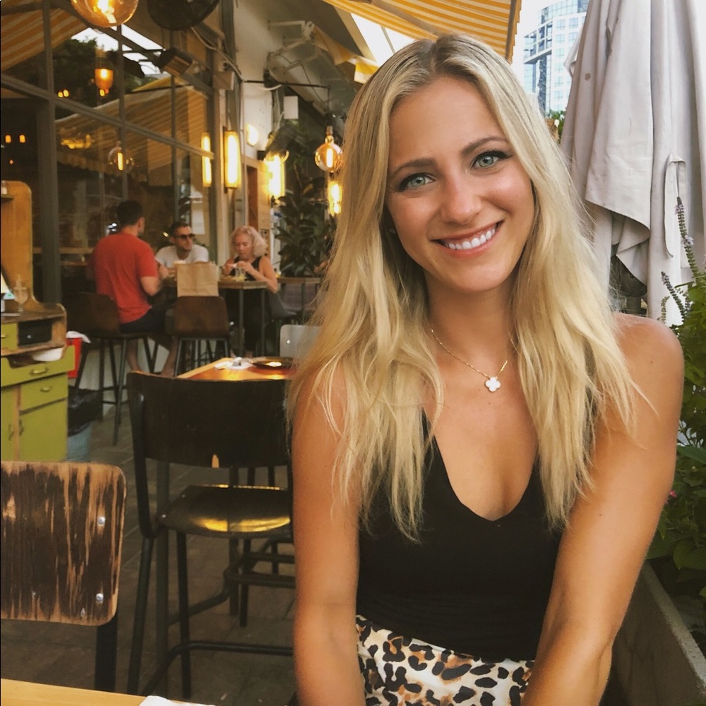 Meet your Posher, Sydnie